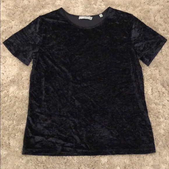 Vince. Black Crushed Velvet Top - Picture 1 of 7
